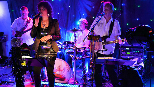 Coverband Paramounts